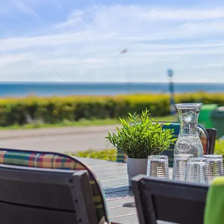 Lejlighed Helin - 100m From The Sea By Interhome