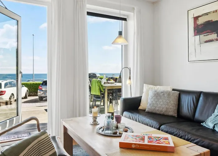 Helin - 100m From The Sea By Interhome * Allinge-Sandvig